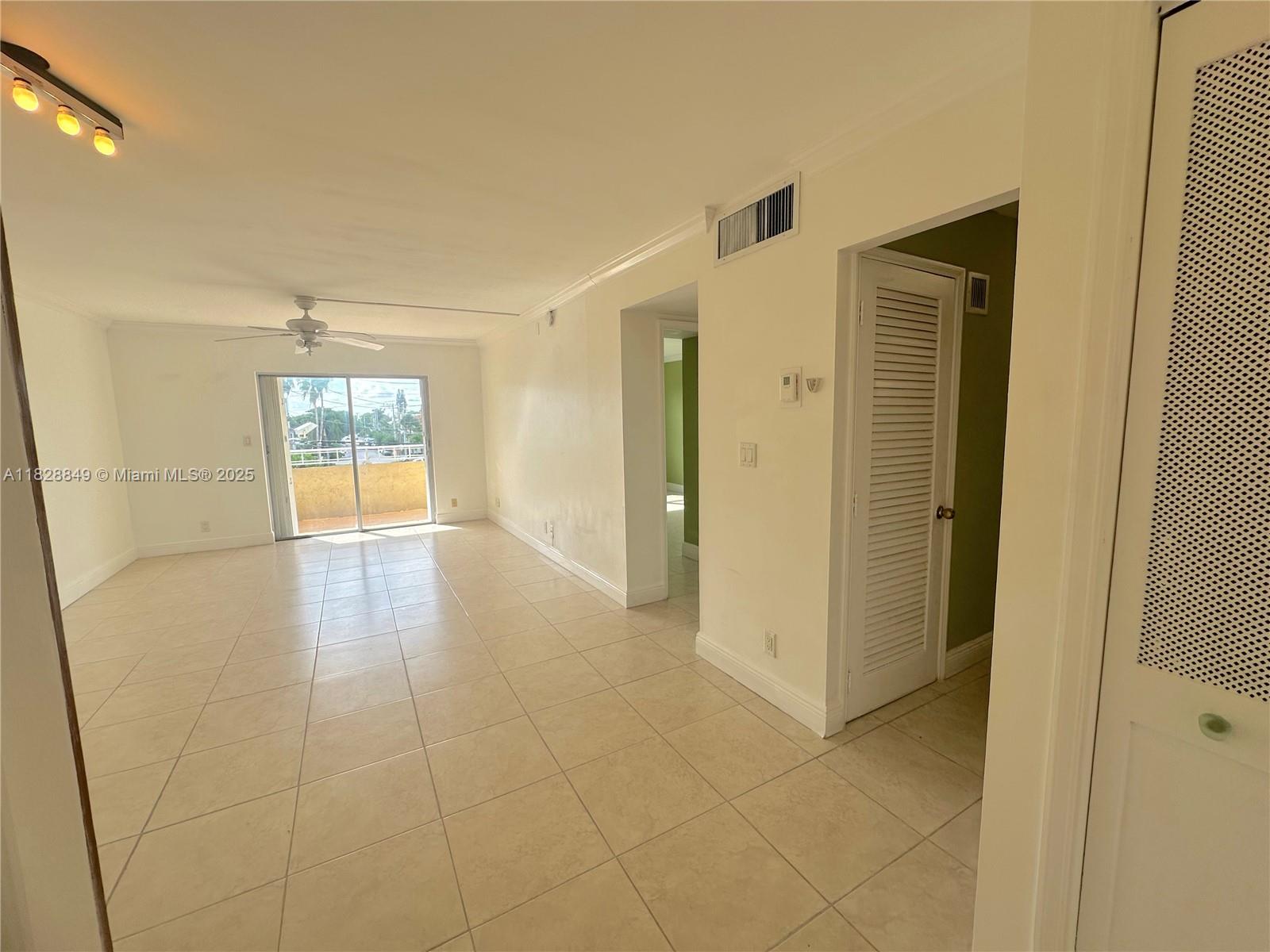 VICTORIA PARK TOWER CONDO - Residential
