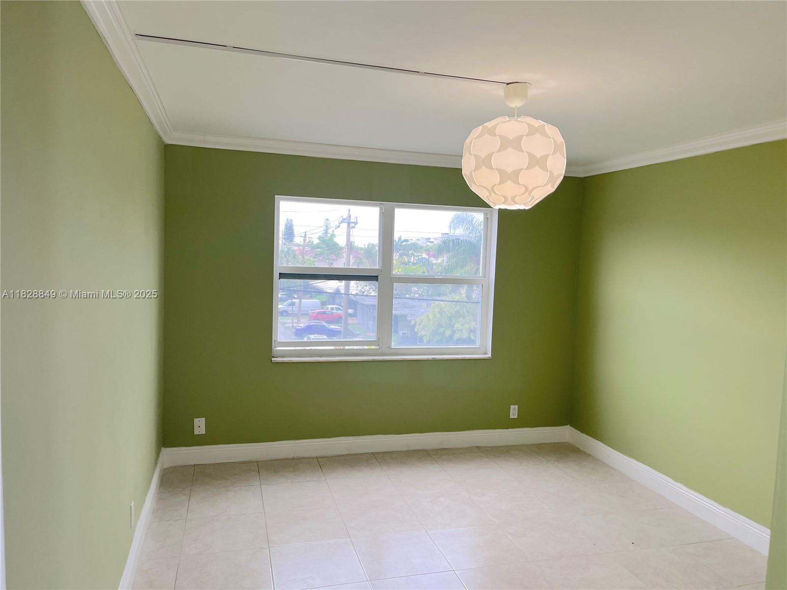 VICTORIA PARK TOWER CONDO - Residential