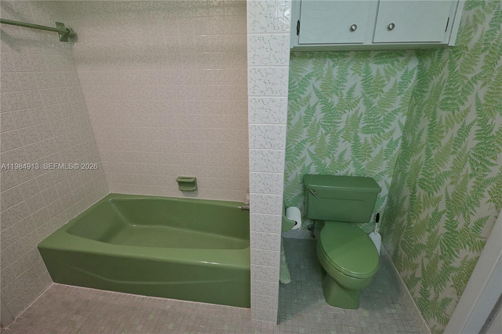 PEMBROKE LAKES SEC 4 - Residential