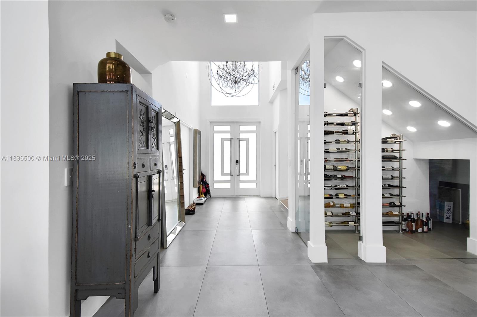 MAYFAIR AT WOODFIELD COUN - Residential
