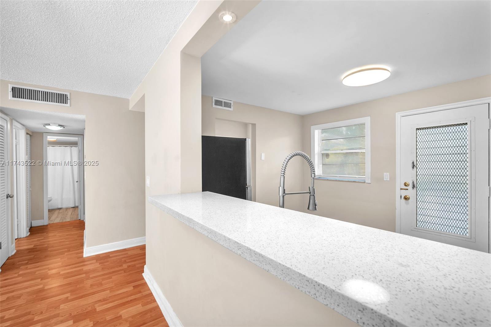 MEADOWBROOK TOWERS CONDO - Residential