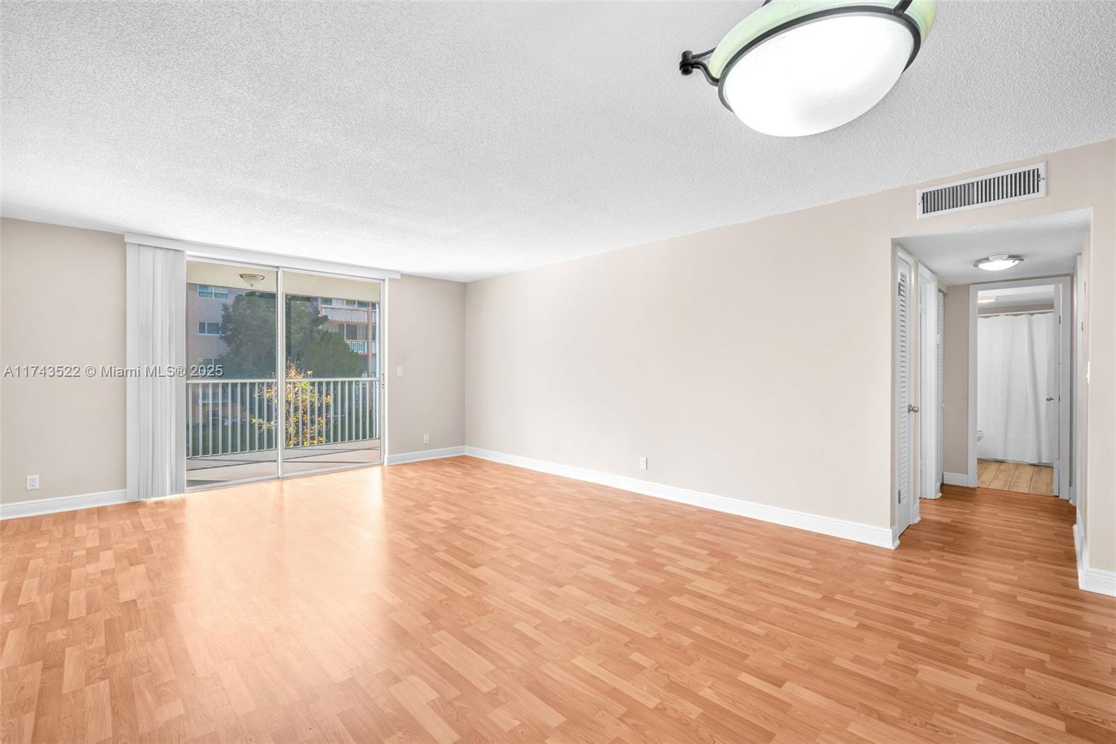 MEADOWBROOK TOWERS CONDO - Residential