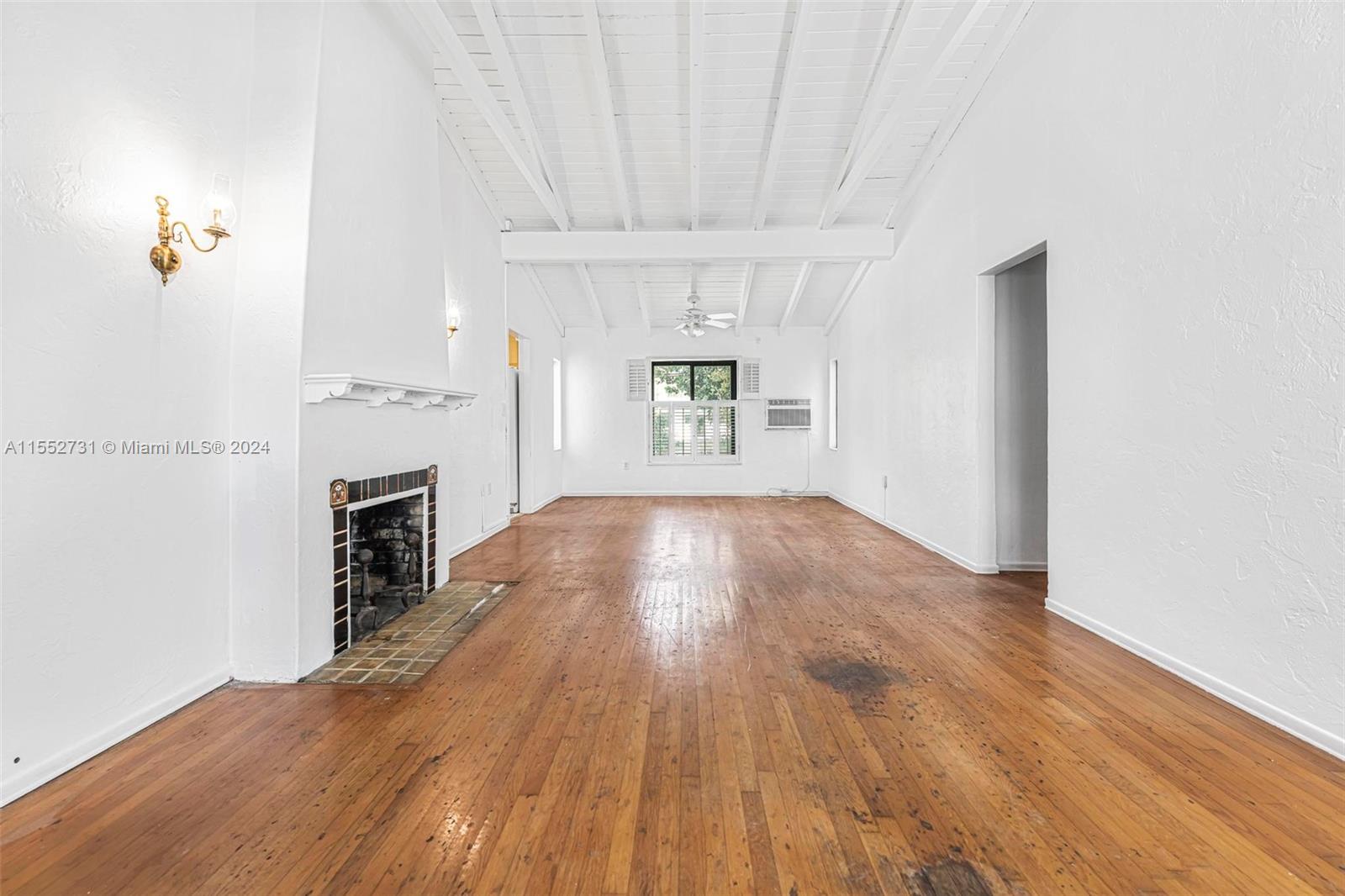 DUNNINGS MIAMI SHORES EXT - Residential