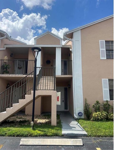 Photo of 1200 N Liberty Ave #1200G, Homestead, FL 33034 (MLS # A11947378)