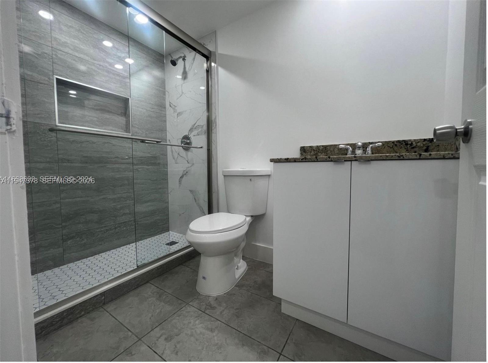 1200 N Liberty Ave 1200G