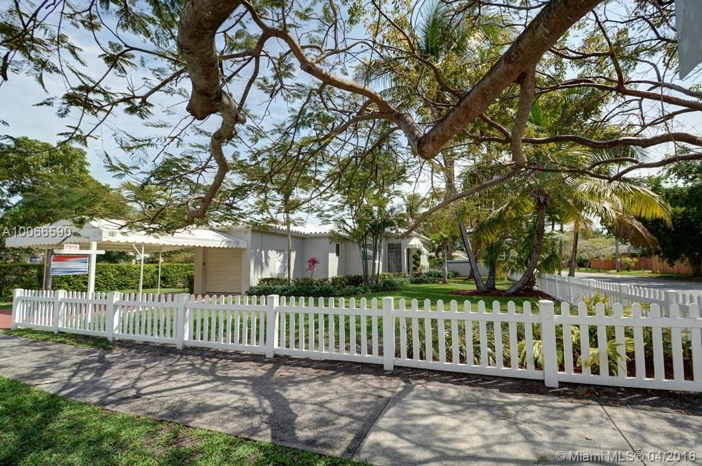 Hollywood 1-21 B - Residential