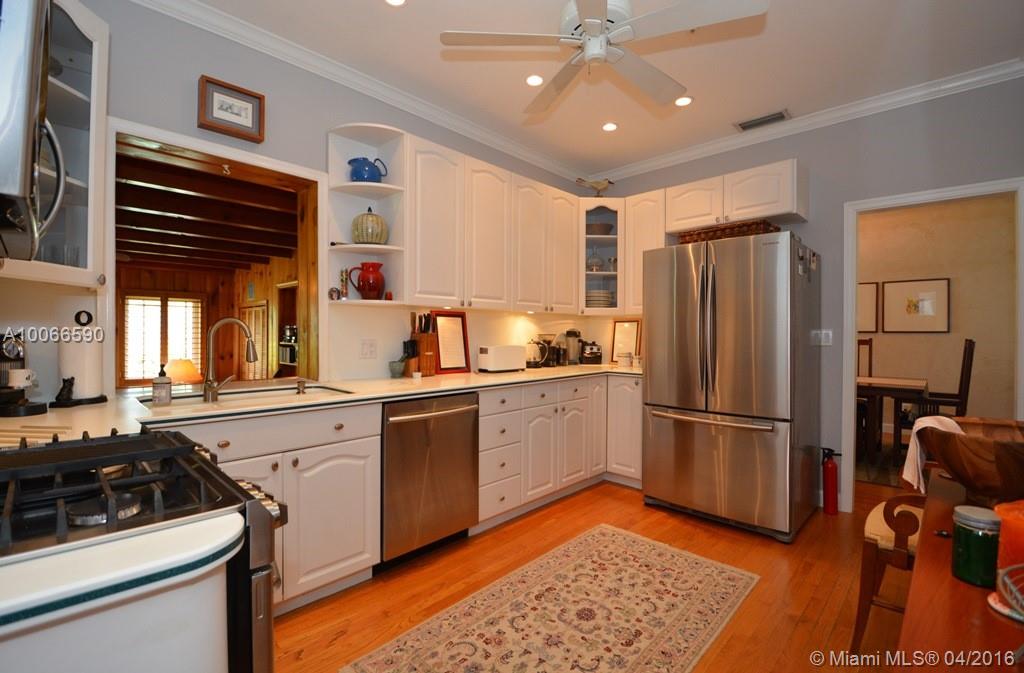 Hollywood 1-21 B - Residential