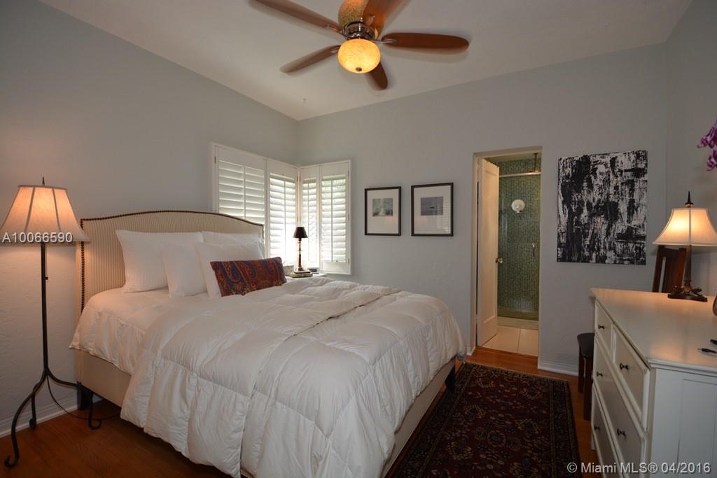 Hollywood 1-21 B - Residential