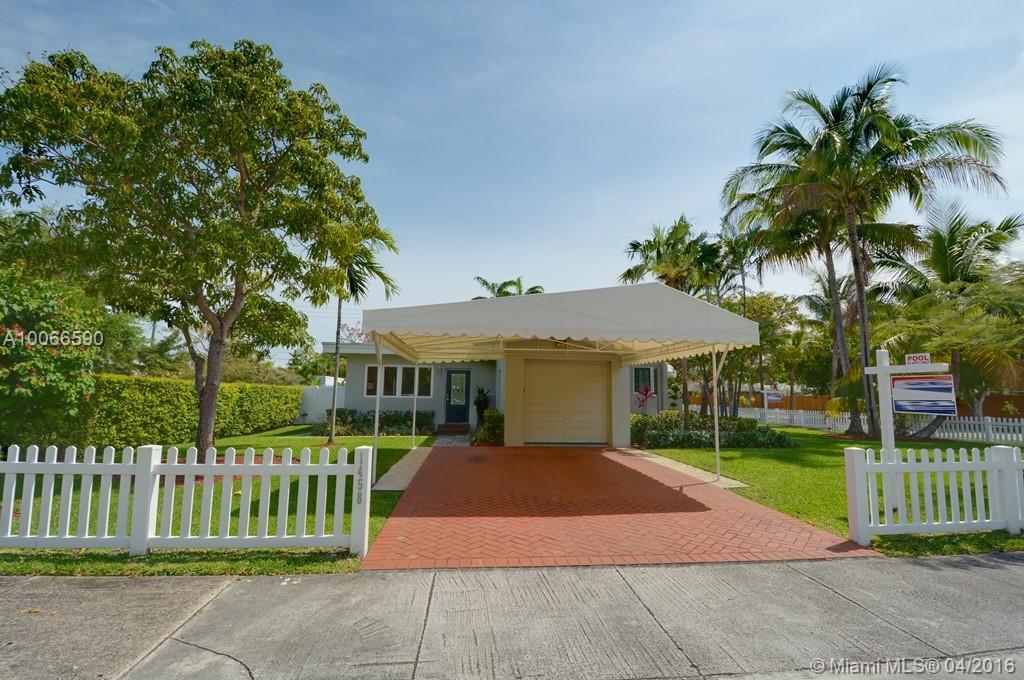 Hollywood 1-21 B - Residential