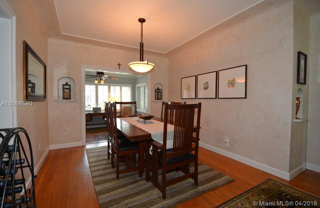 Hollywood 1-21 B - Residential