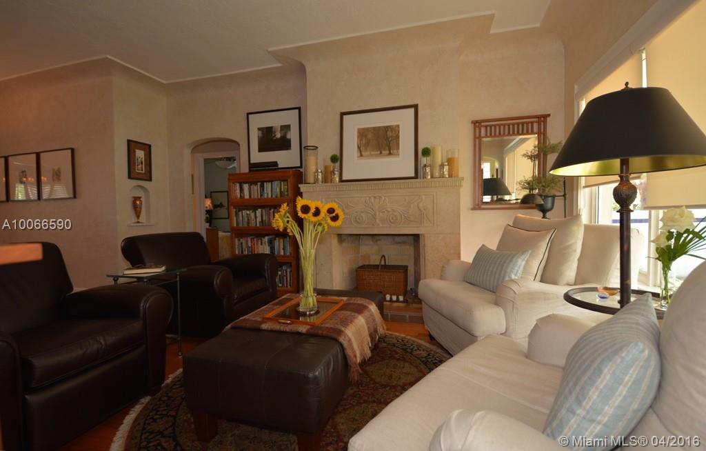 Hollywood 1-21 B - Residential