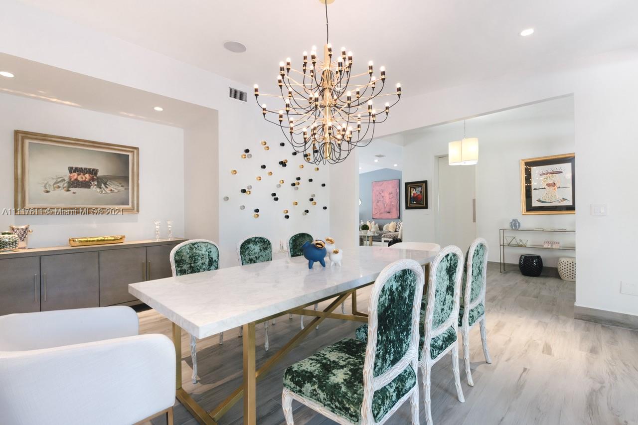 ENTRADA - Residential