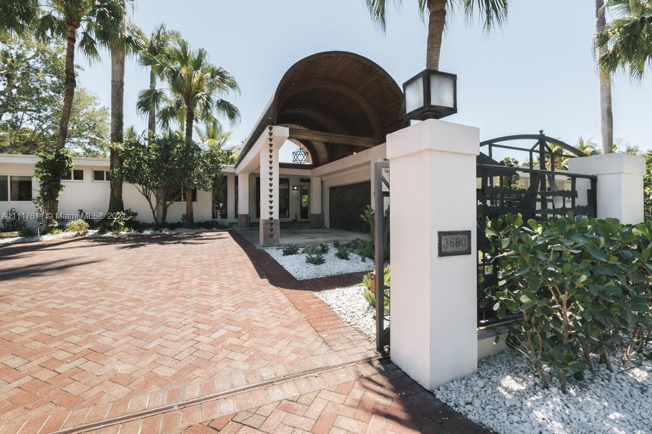 ENTRADA - Residential