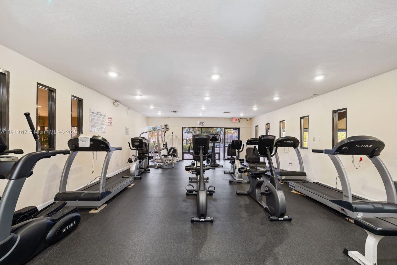 SUNRISE LAKES 101 CONDO - Residential