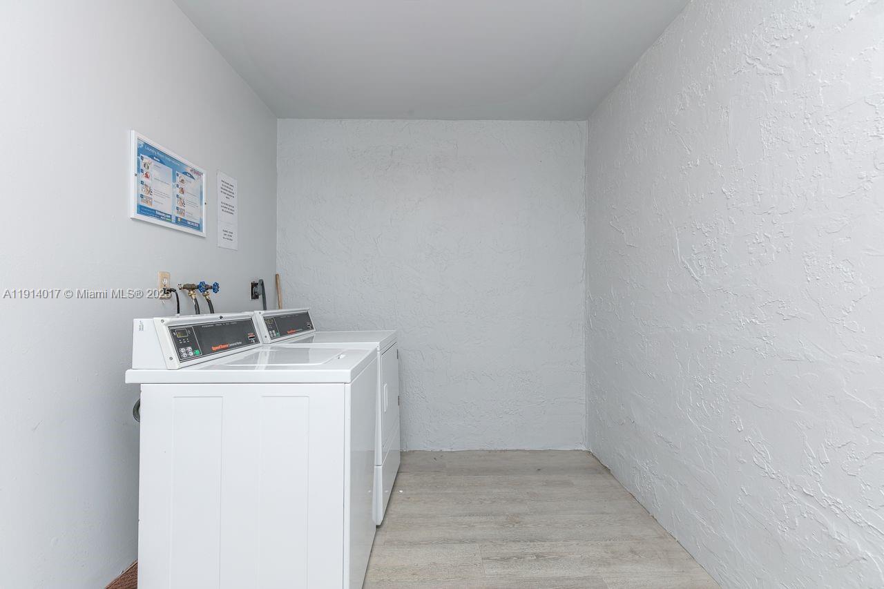 SUNRISE LAKES 101 CONDO - Residential