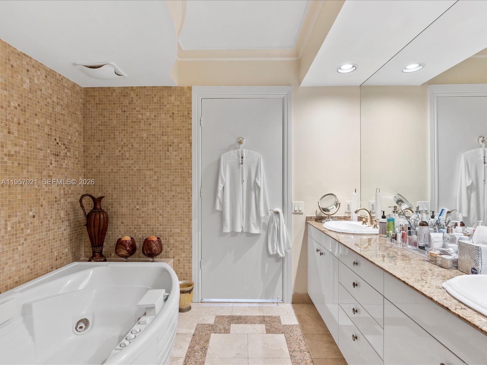 OCEAN TWO CONDO - Residential Lease