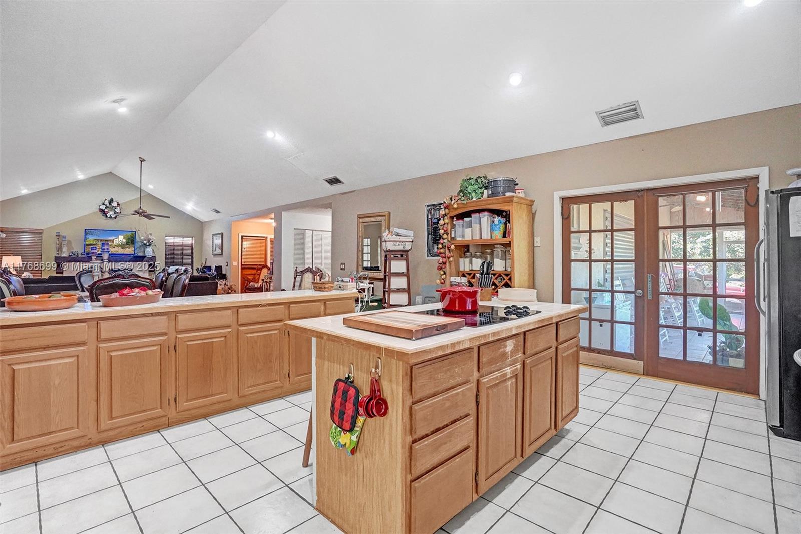 20975 SW 264th St