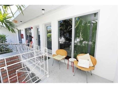 ETRURIA CONDO - Residential