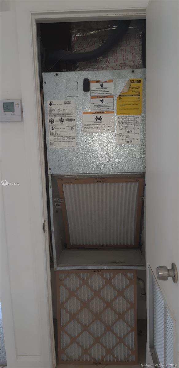 SUN RAY HOMES GREYNOLDS P - Residential Lease