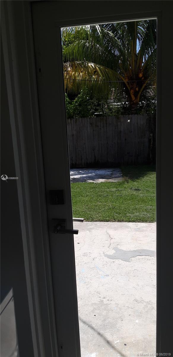 SUN RAY HOMES GREYNOLDS P - Residential Lease