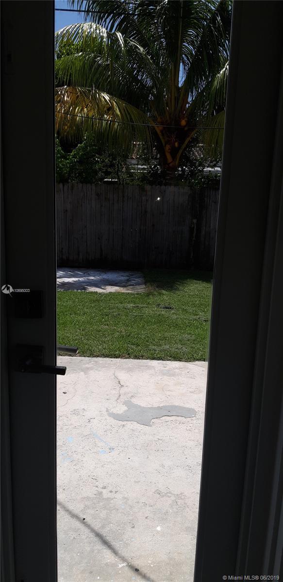 SUN RAY HOMES GREYNOLDS P - Residential Lease