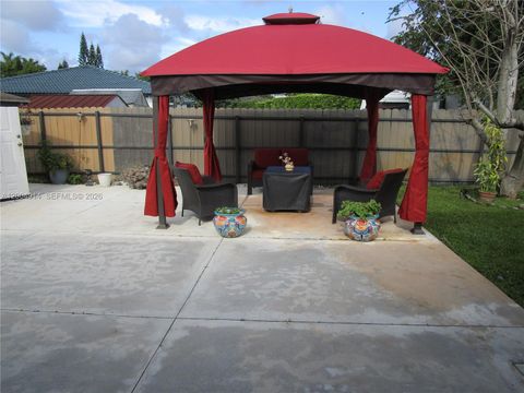 Tiny photo for 22100 SW 122nd Ct, Miami, FL 33170 (MLS # A12004914)