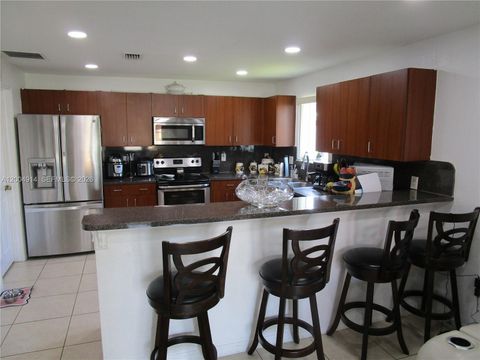 Tiny photo for 22100 SW 122nd Ct, Miami, FL 33170 (MLS # A12004914)