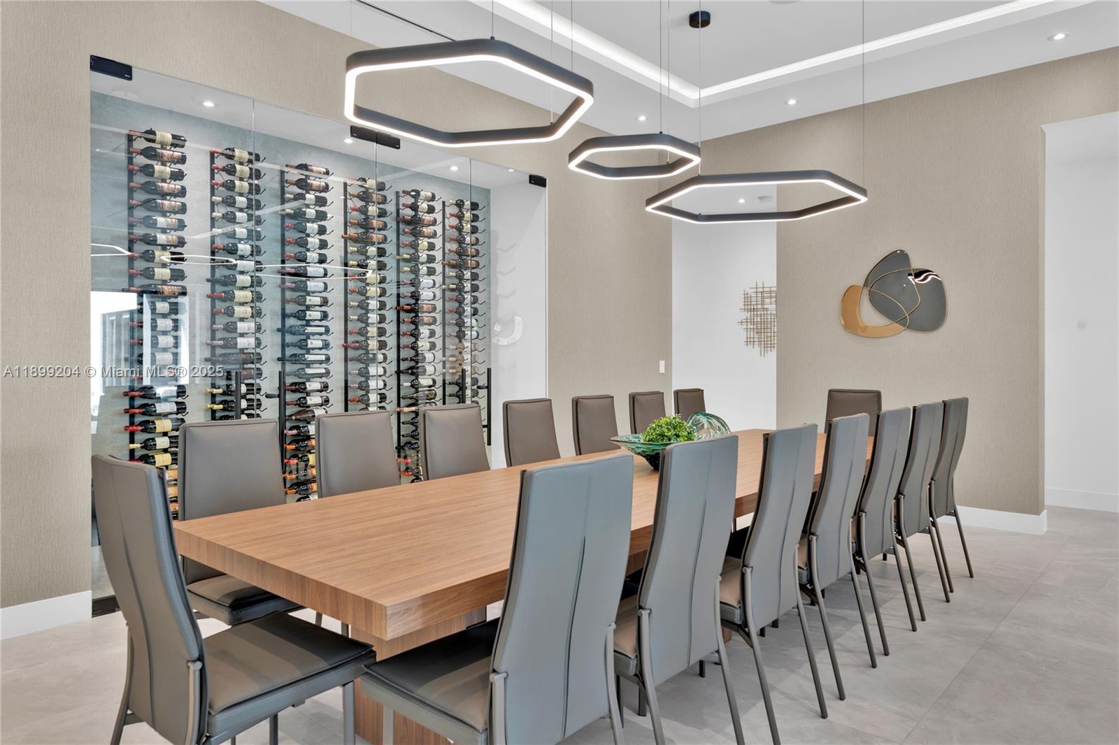 HIGHLAND WOODS SEC 2 - Residential Lease