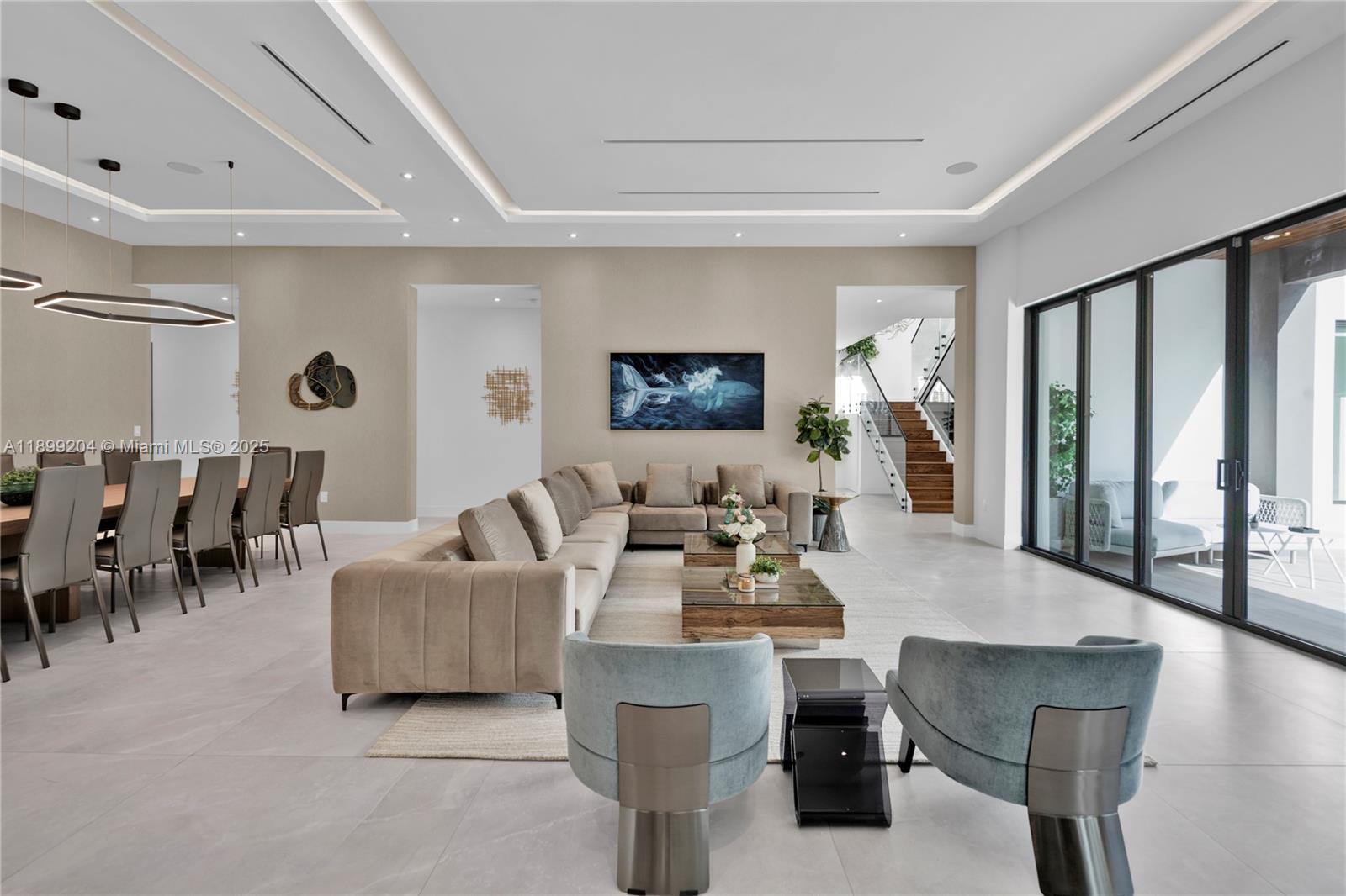 HIGHLAND WOODS SEC 2 - Residential Lease