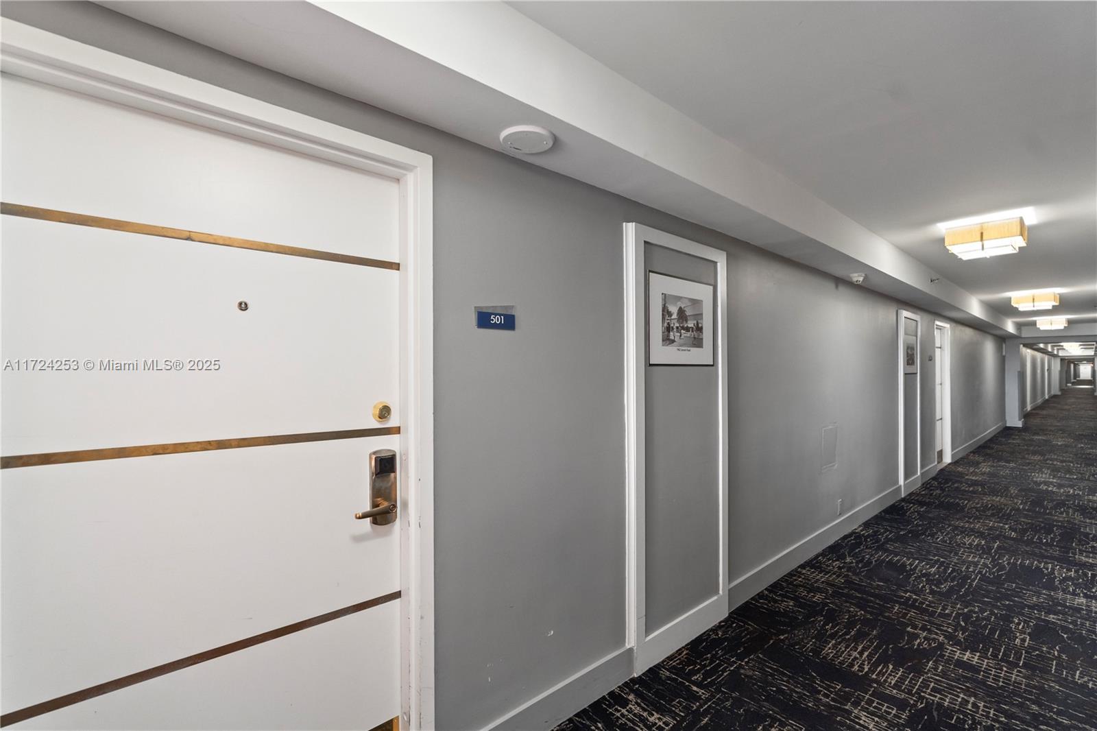THE ALEXANDER CONDO - Residential