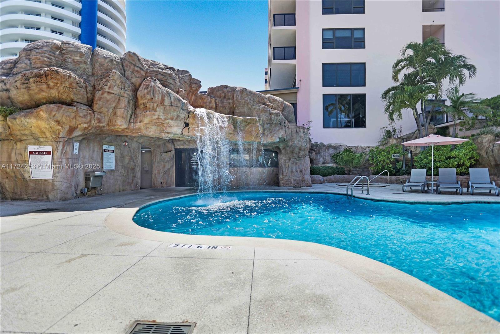 THE ALEXANDER CONDO - Residential