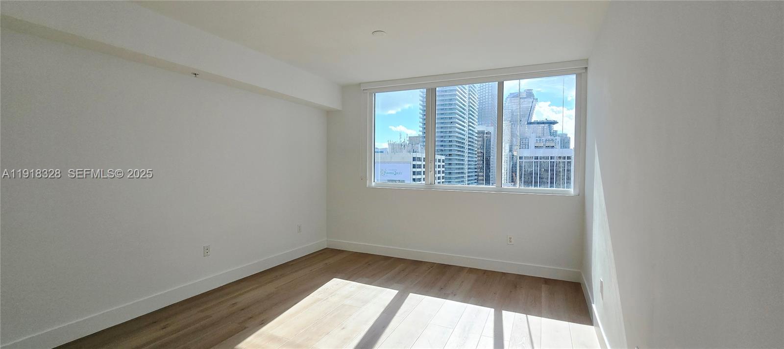 244 BISCAYNE BLVD 3109