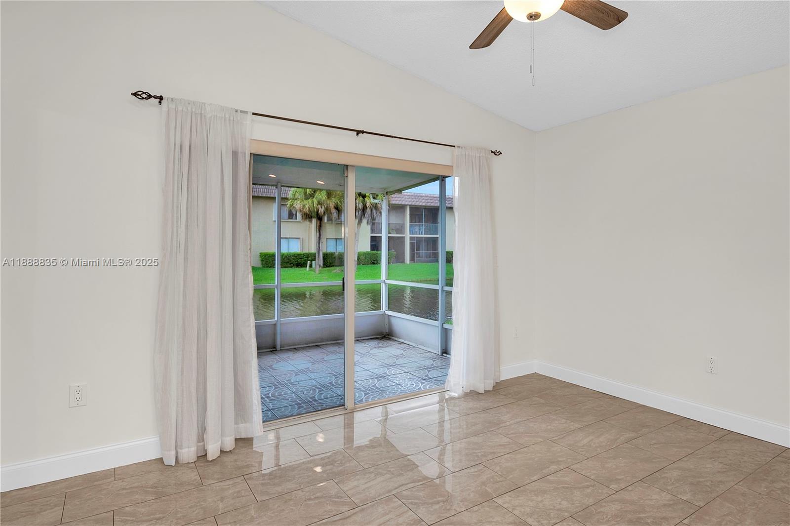 BONAVENTURE 82-43B TR 10A - Residential Lease