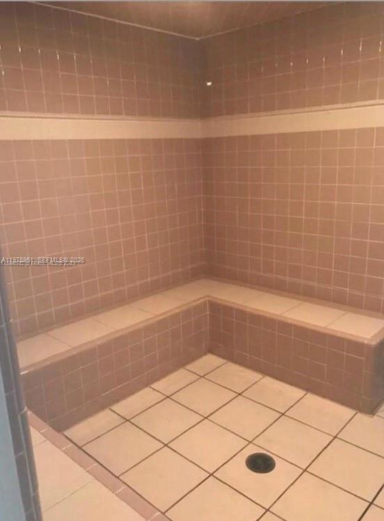 STERLING VILLAGES OF PALM - Residential Lease