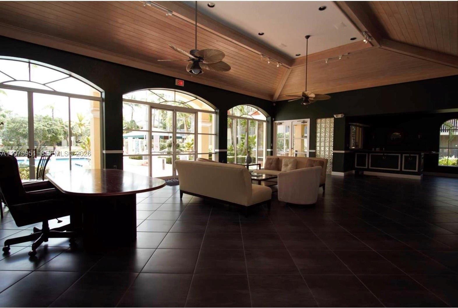 STERLING VILLAGES OF PALM - Residential Lease