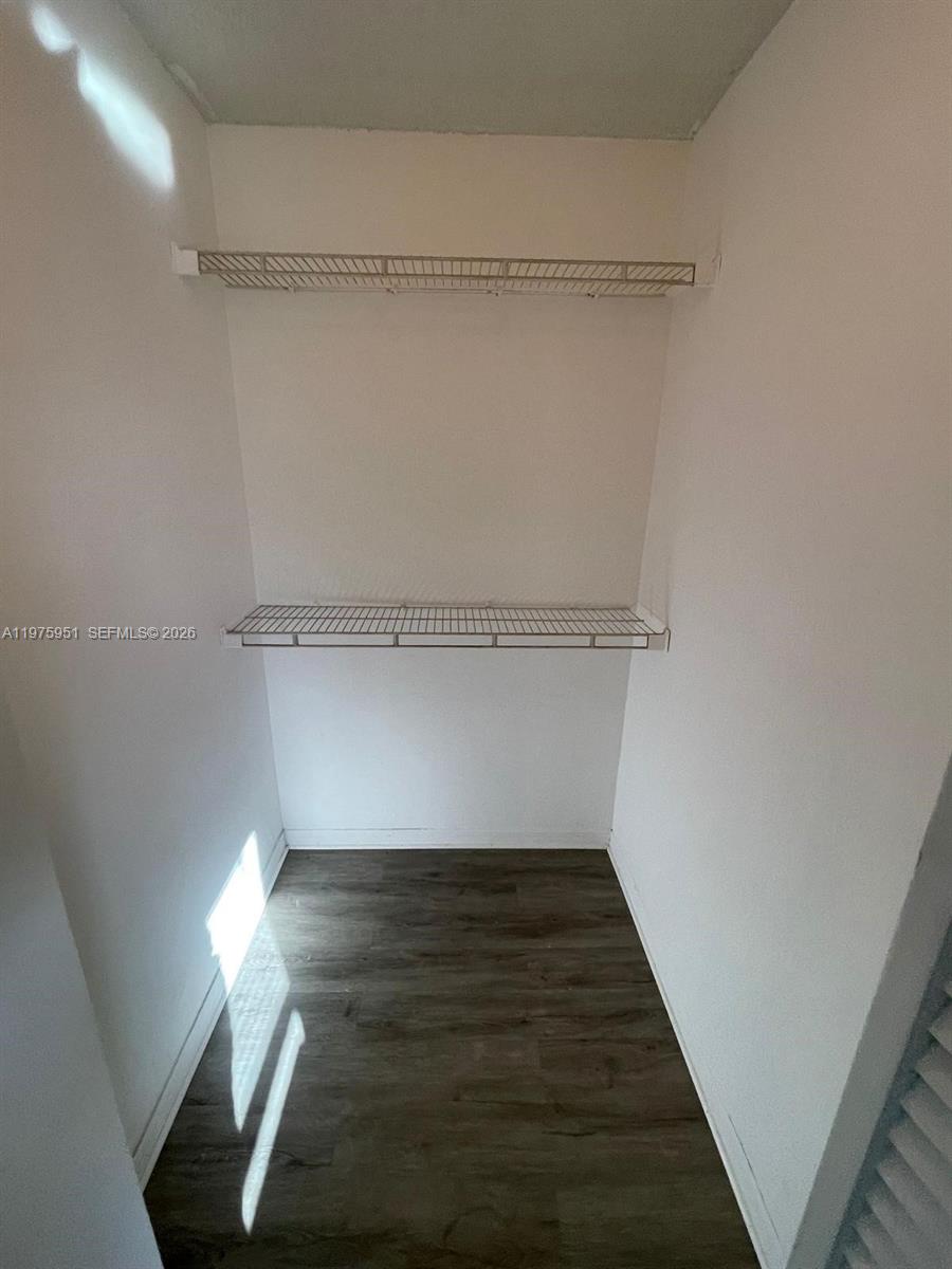 STERLING VILLAGES OF PALM - Residential Lease