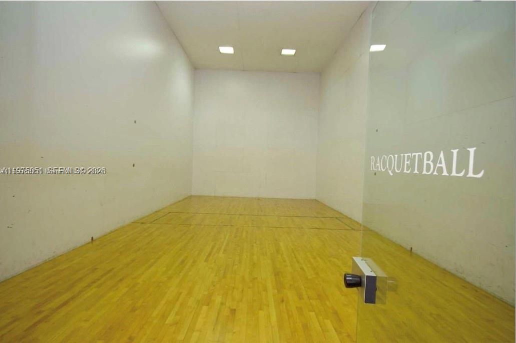 STERLING VILLAGES OF PALM - Residential Lease