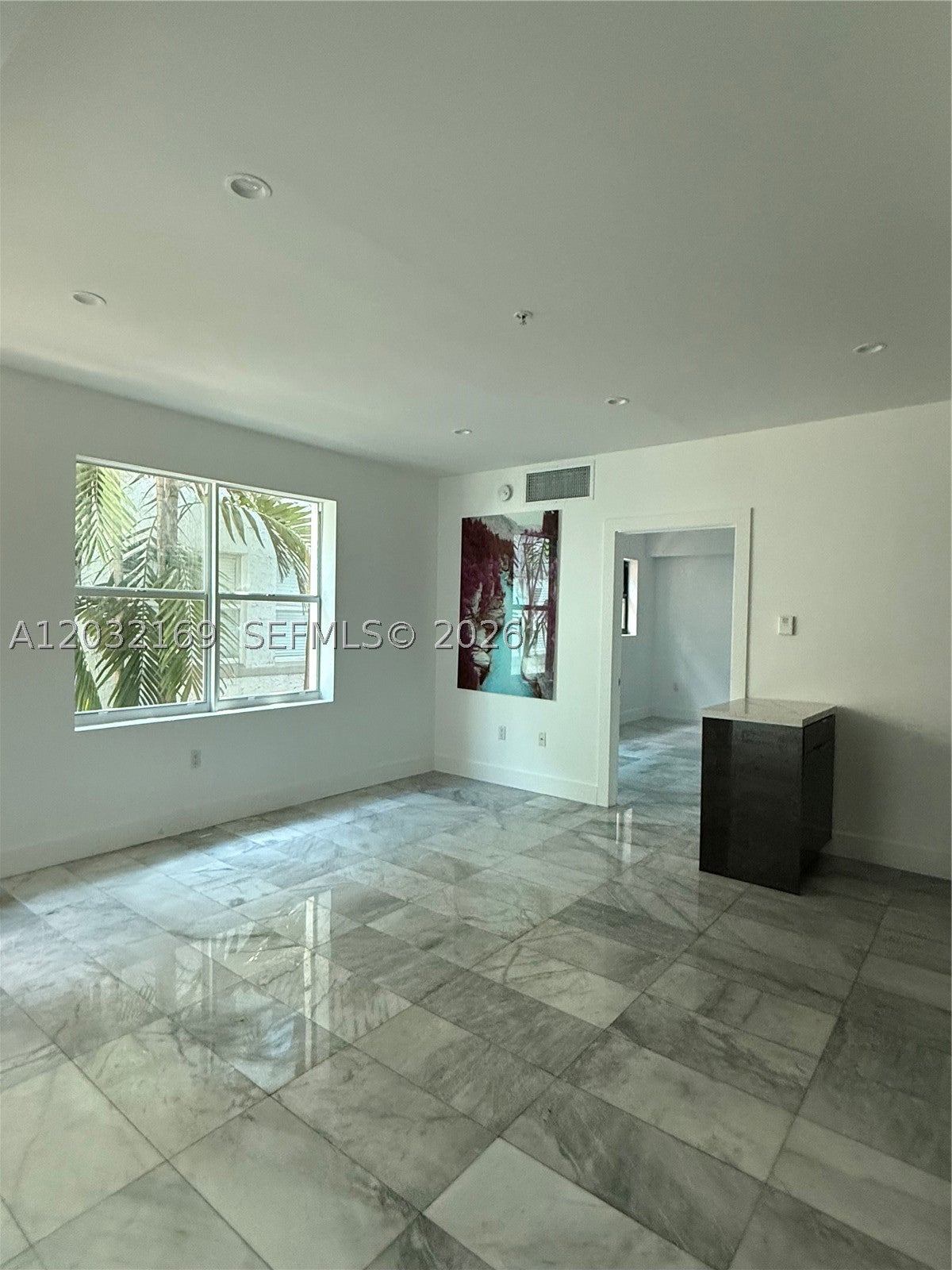 1560 Drexel Ave 103