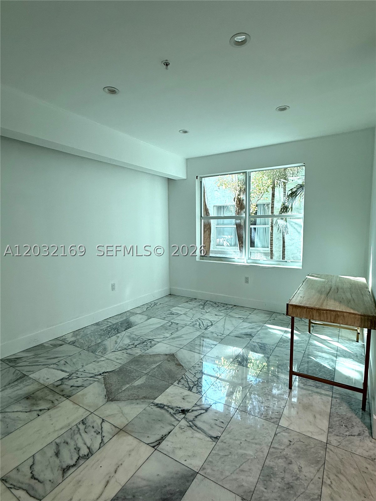 1560 Drexel Ave 103