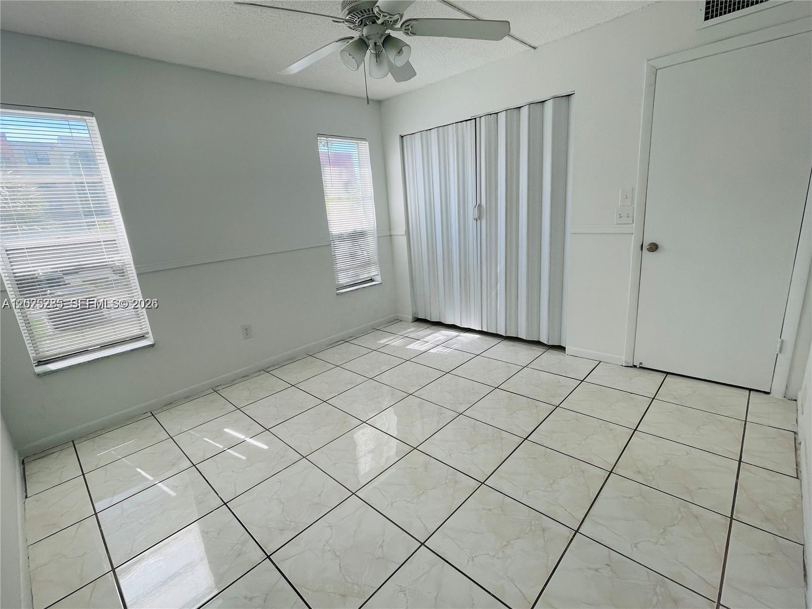 BROOKFIELD SQUARE CONDO - Residential