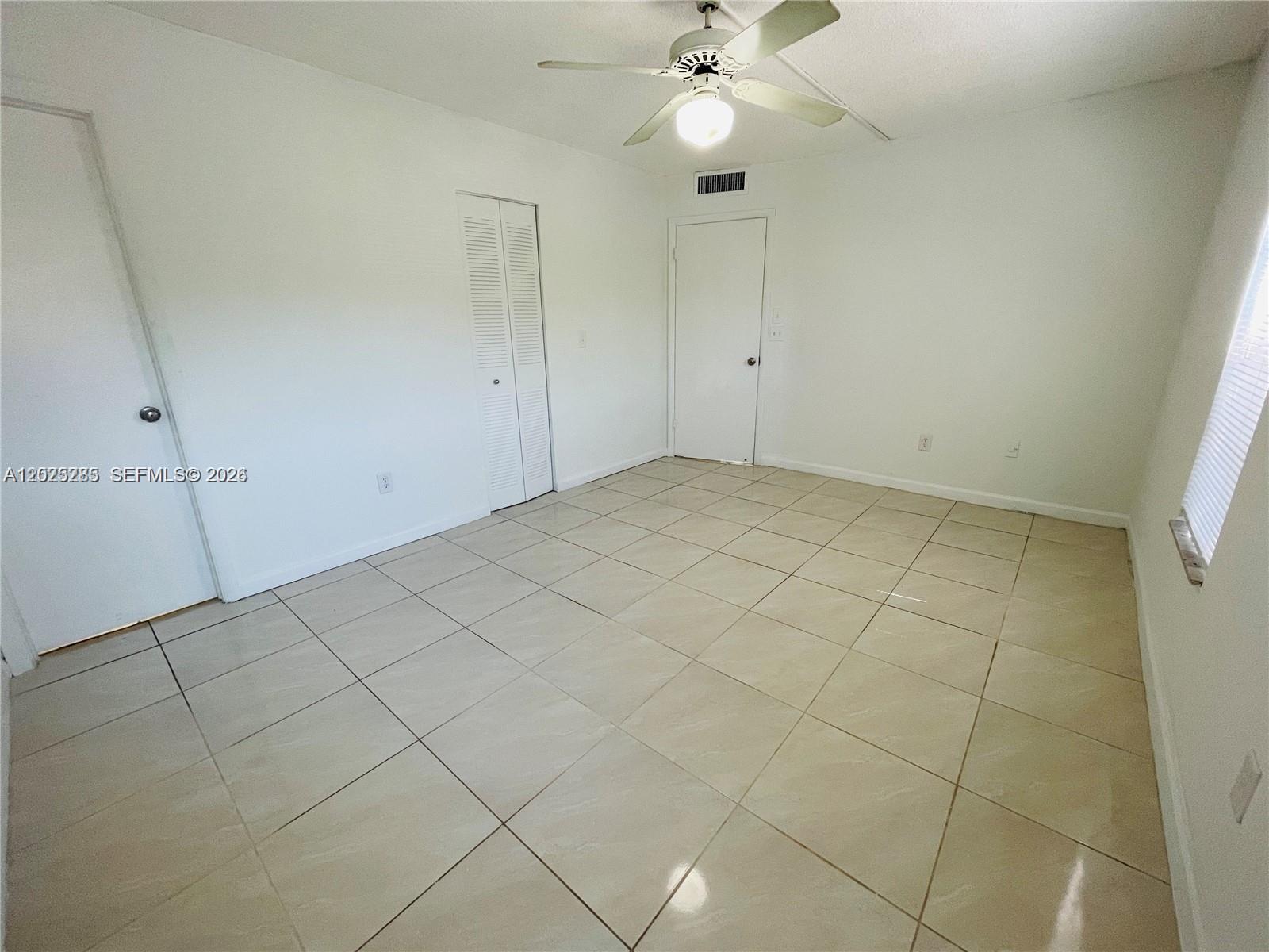 BROOKFIELD SQUARE CONDO - Residential