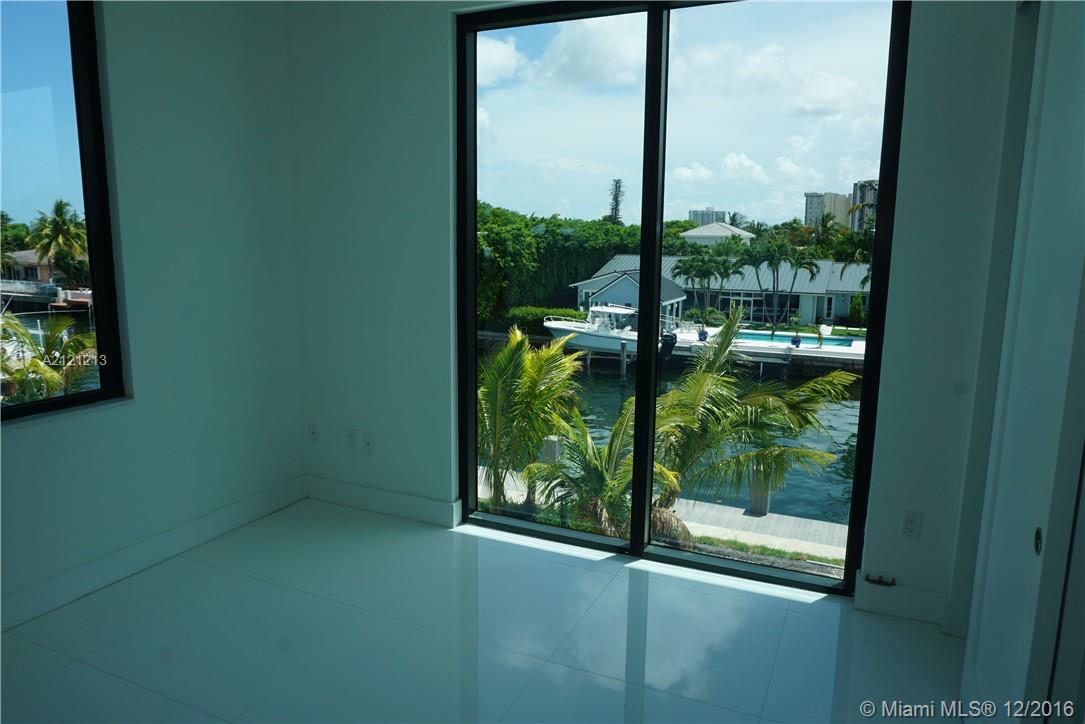 SANS SOUCI ESTATES - Residential