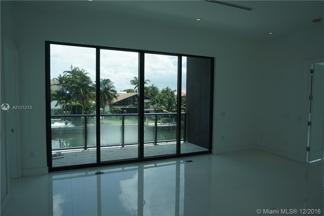 SANS SOUCI ESTATES - Residential