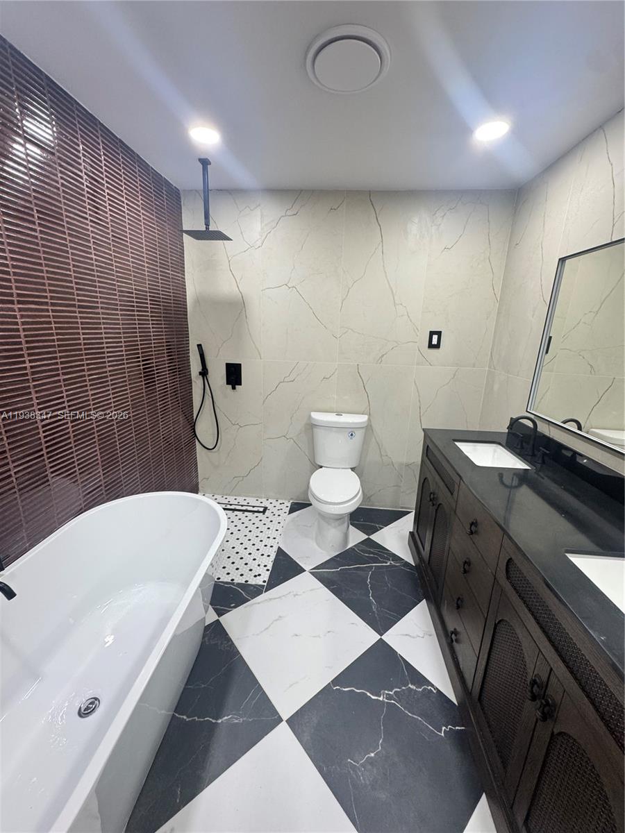 EAST PLANTATION FIRST SEC - Residential