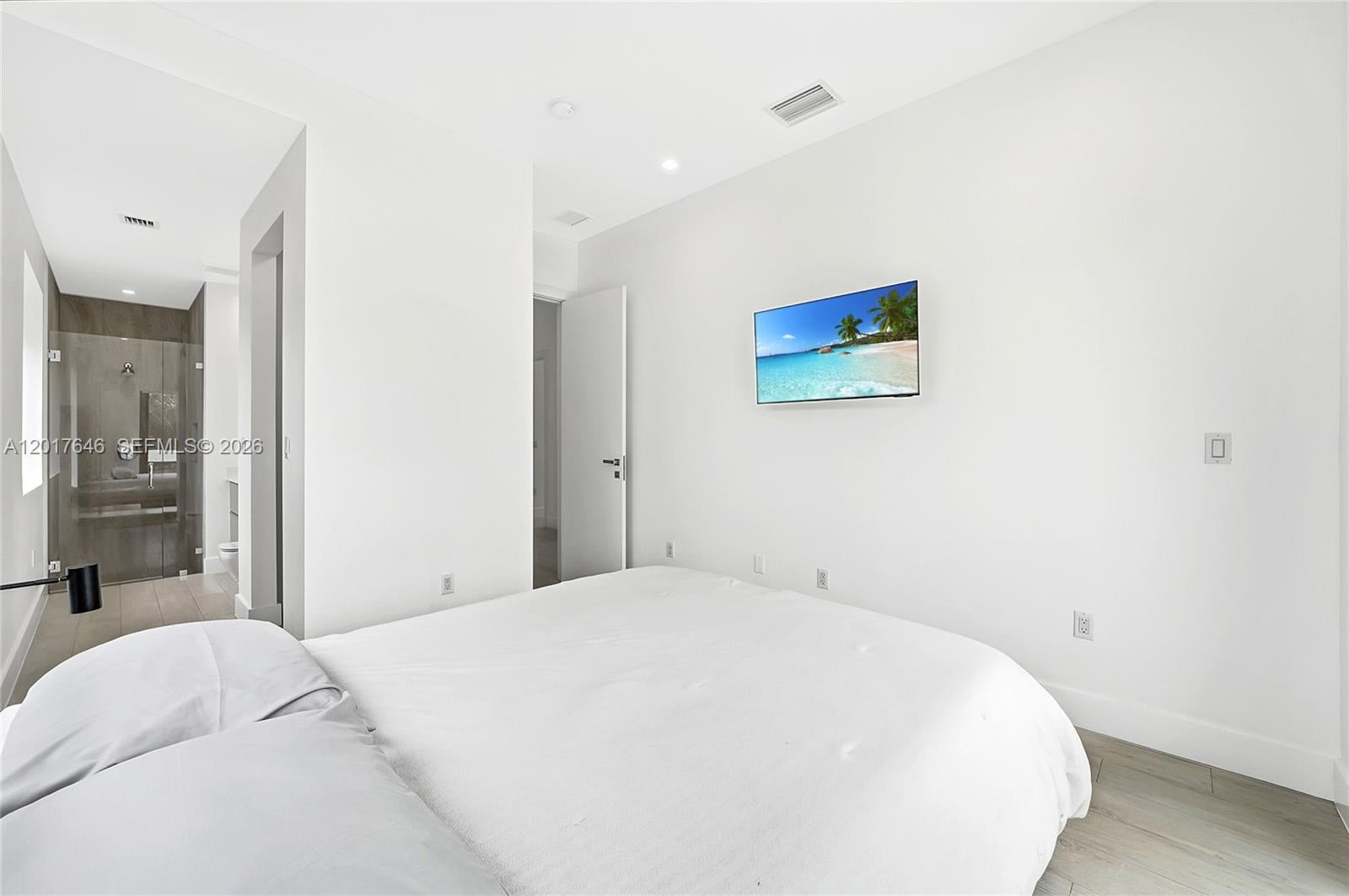 OCEAN SIDE SEC OF THE ISL - Residential