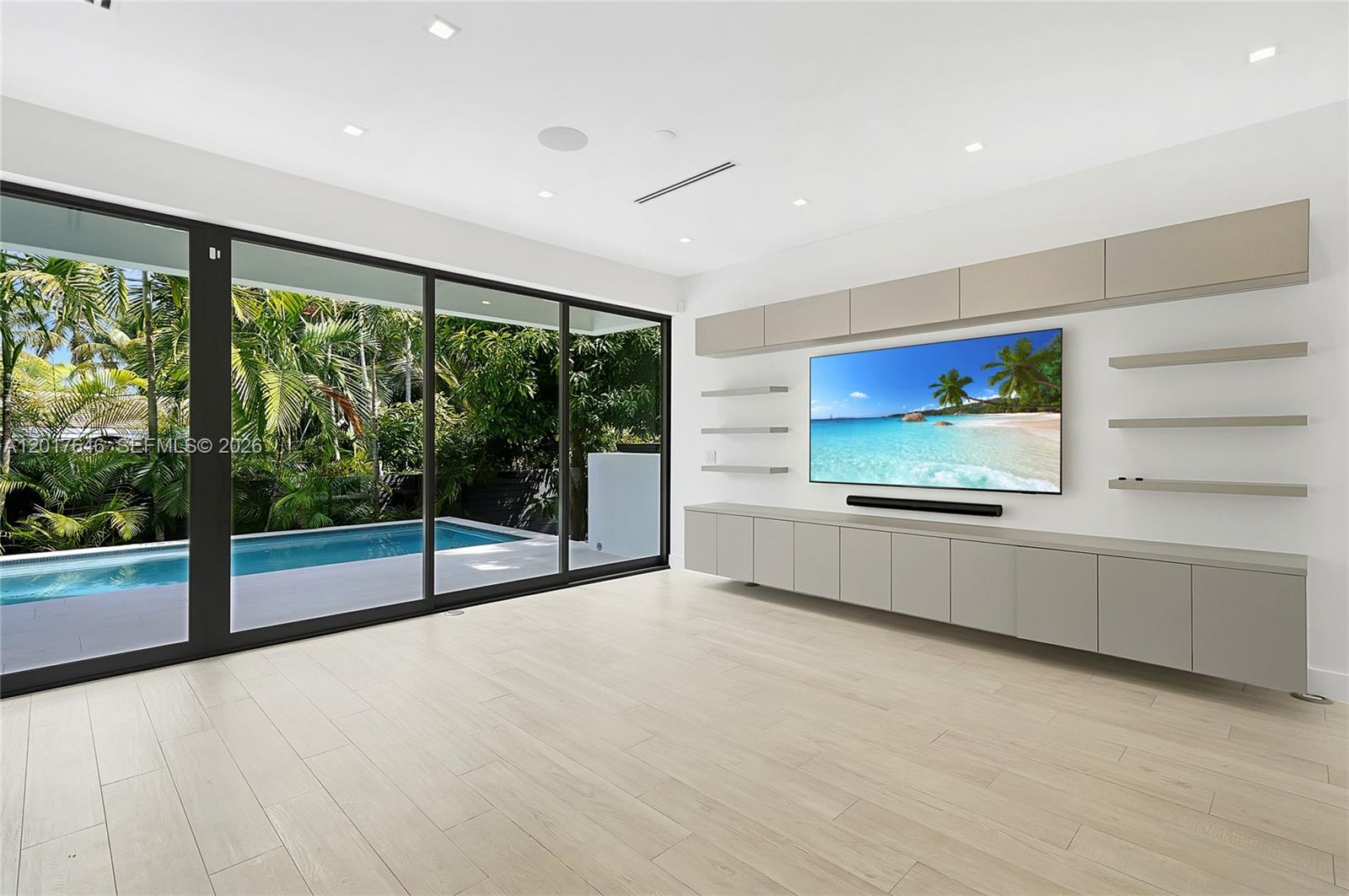 OCEAN SIDE SEC OF THE ISL - Residential