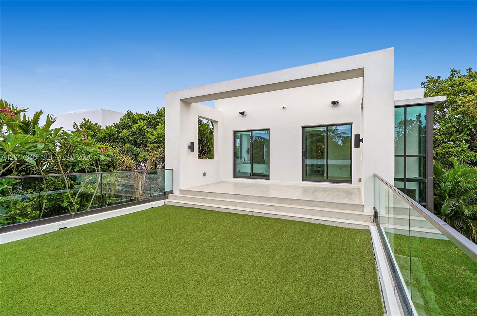 OCEAN SIDE SEC OF THE ISL - Residential