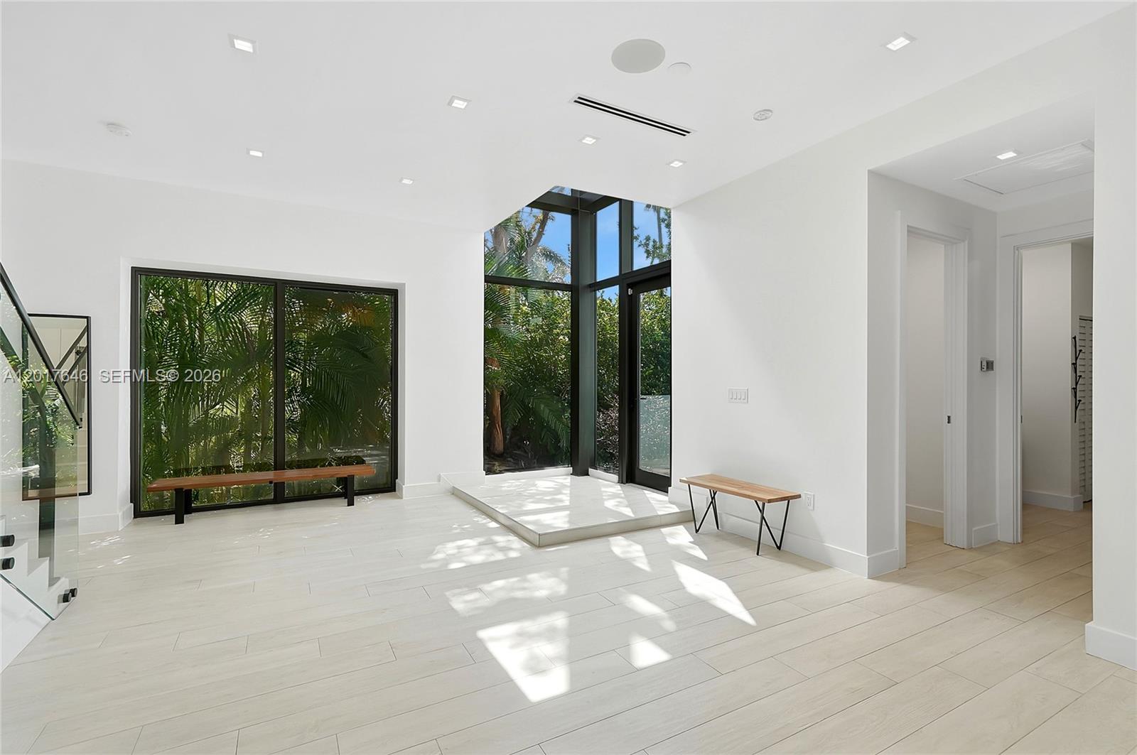 1311 Bay Dr