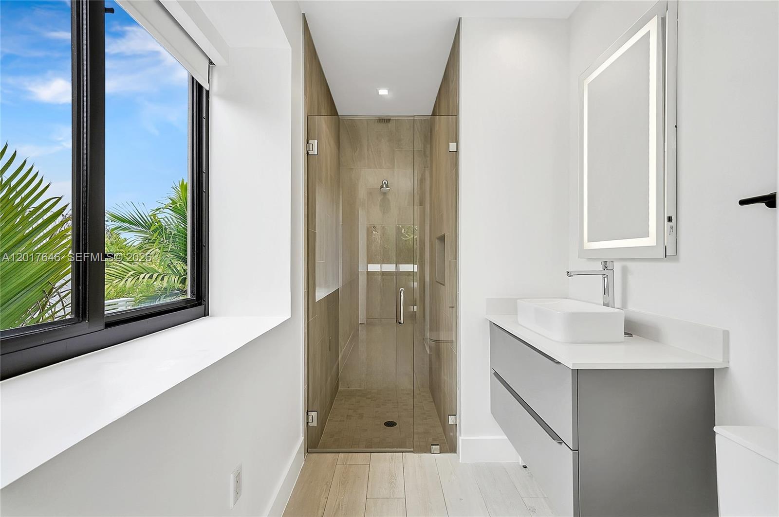 OCEAN SIDE SEC OF THE ISL - Residential