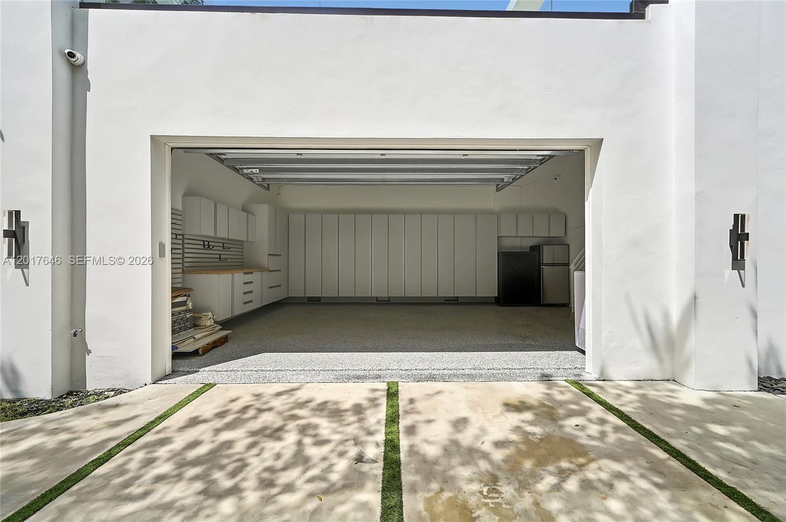 OCEAN SIDE SEC OF THE ISL - Residential